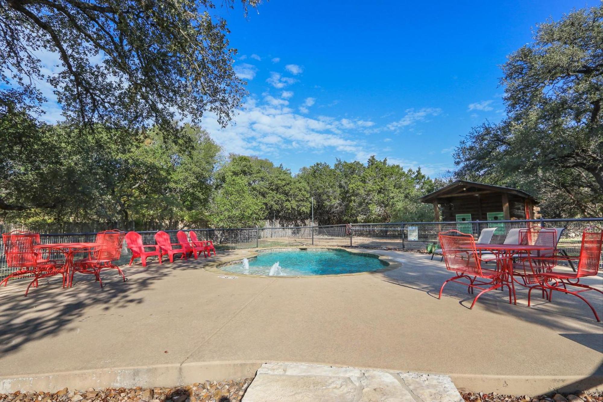Wimberley Log Cabins Resort And Suites- Unit 4 Extérieur photo